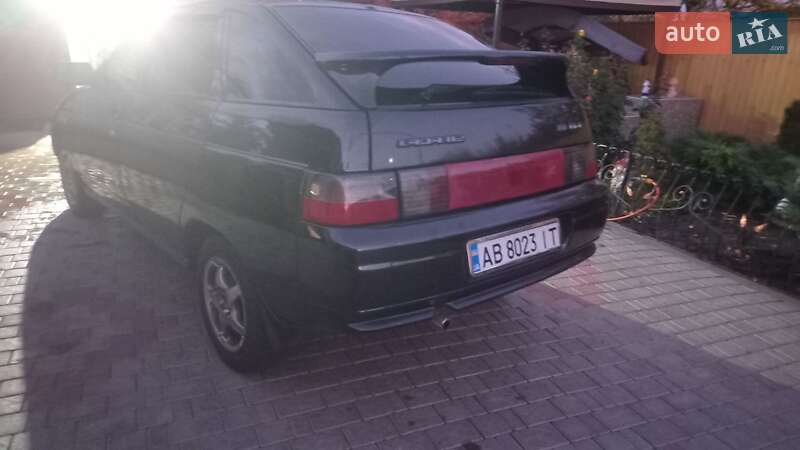 Хэтчбек ВАЗ / Lada 2112 2006 в Врадиевке