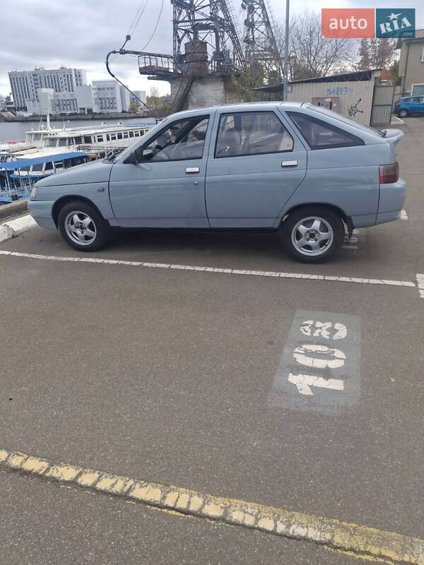 Хэтчбек ВАЗ / Lada 2112 2001 в Киеве