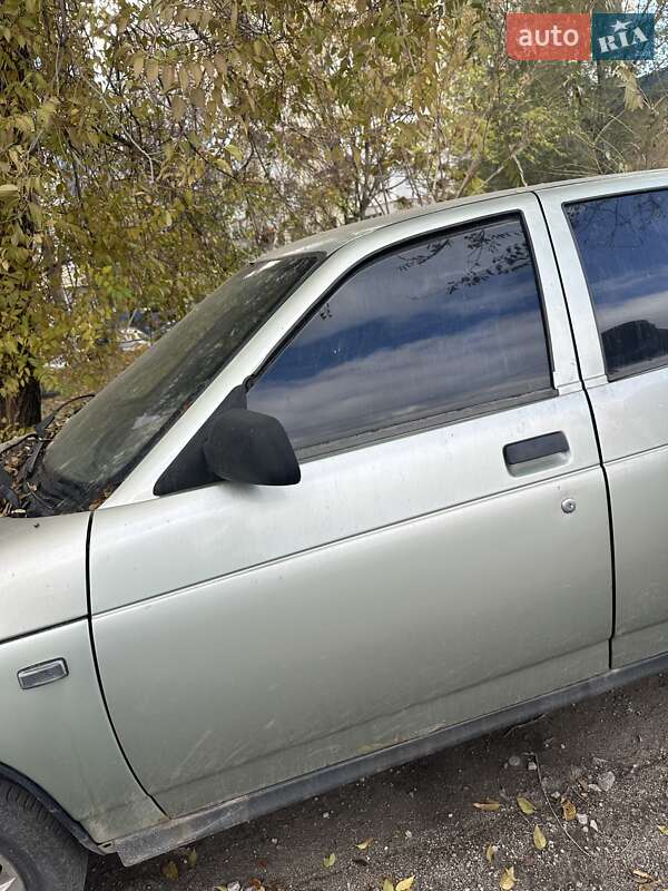 Хетчбек ВАЗ / Lada 2112 2005 в Новомосковську