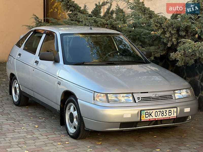 Хетчбек ВАЗ / Lada 2112 2007 в Рівному фото 19 Хетчбек ВАЗ / Lada 2112 2007 в Рівному