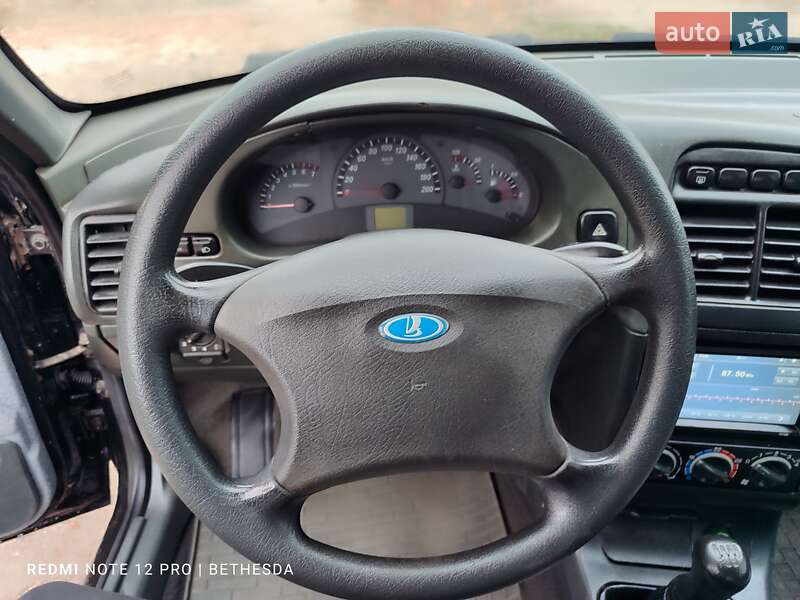 Хэтчбек ВАЗ / Lada 2112 2008 в Козельщине фото 37 Хэтчбек ВАЗ / Lada 2112 2008 в Козельщине