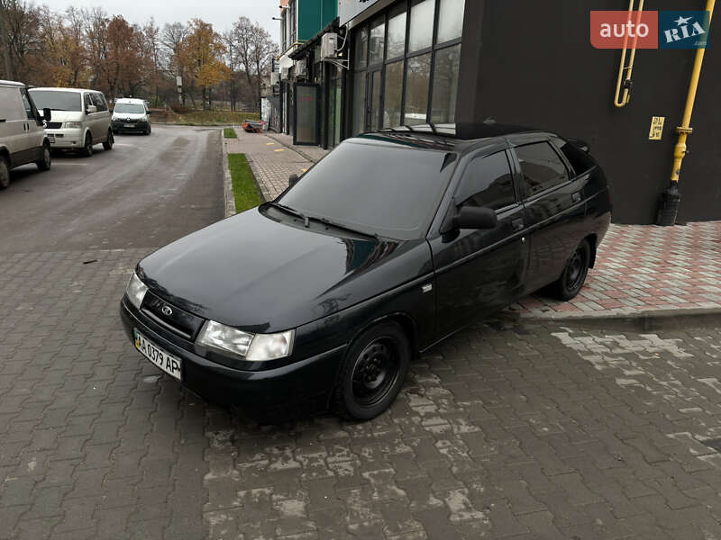 Хэтчбек ВАЗ / Lada 2112 2005 в Чернигове фото 19 Хэтчбек ВАЗ / Lada 2112 2005 в Чернигове