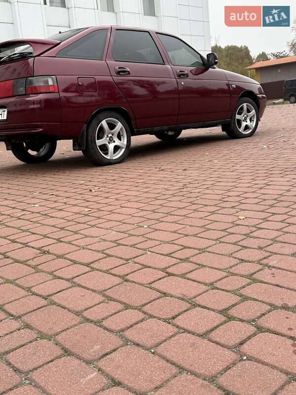 Хэтчбек ВАЗ / Lada 2112 2004 в Каменском