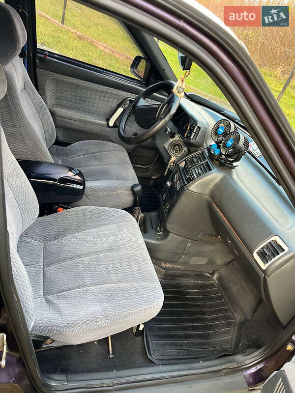 Хэтчбек ВАЗ / Lada 2112 2002 в Золочеве