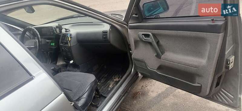 Хэтчбек ВАЗ / Lada 2112 2005 в Краматорске