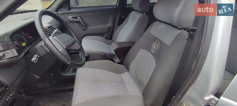 Хетчбек ВАЗ / Lada 2112 2004 в Борисполі