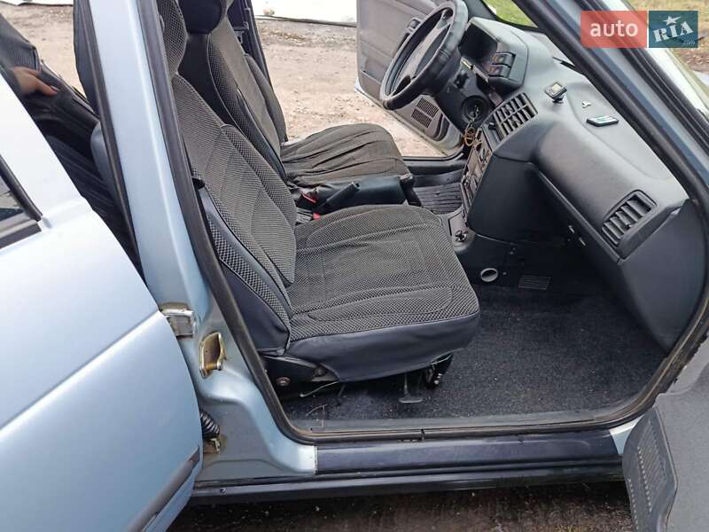 Хэтчбек ВАЗ / Lada 2112 2005 в Сребном