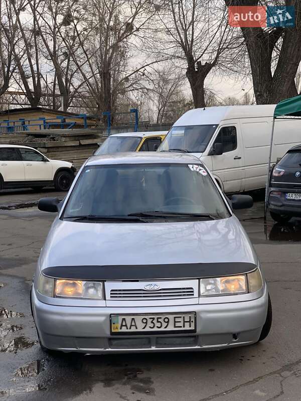 Хэтчбек ВАЗ / Lada 2112 2007 в Киеве фото 7 Хэтчбек ВАЗ / Lada 2112 2007 в Киеве