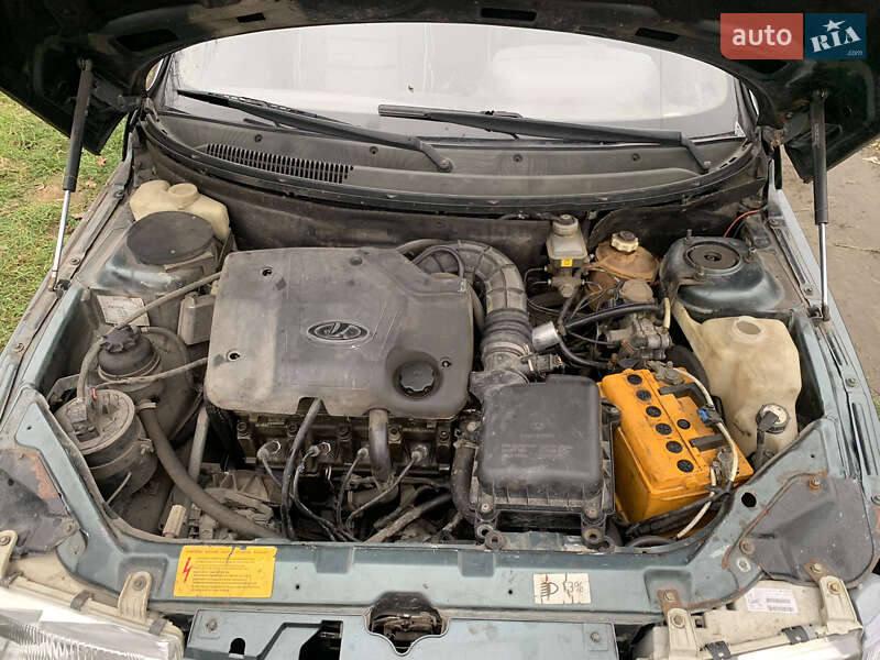 Хэтчбек ВАЗ / Lada 2112 2007 в Славуте