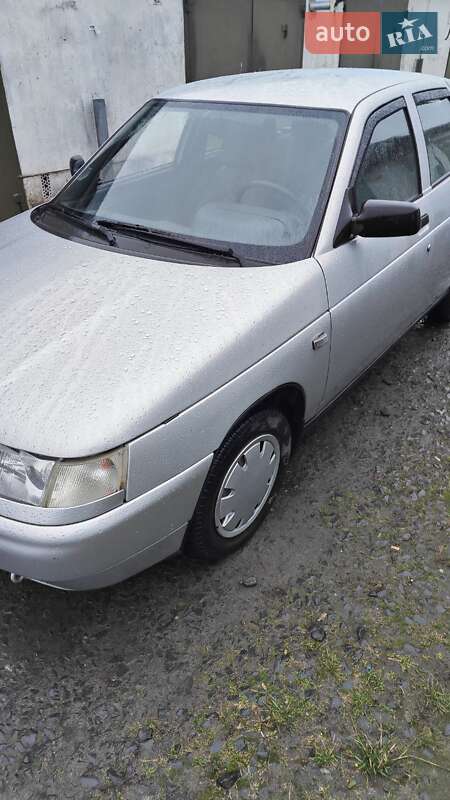 Хетчбек ВАЗ / Lada 2112 2006 в Вараші