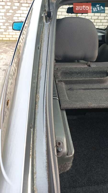 Хэтчбек ВАЗ / Lada 2112 2006 в Николаеве фото 13 Хэтчбек ВАЗ / Lada 2112 2006 в Николаеве