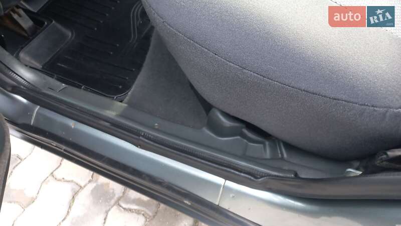 Хэтчбек ВАЗ / Lada 2112 2006 в Николаеве фото 21 Хэтчбек ВАЗ / Lada 2112 2006 в Николаеве