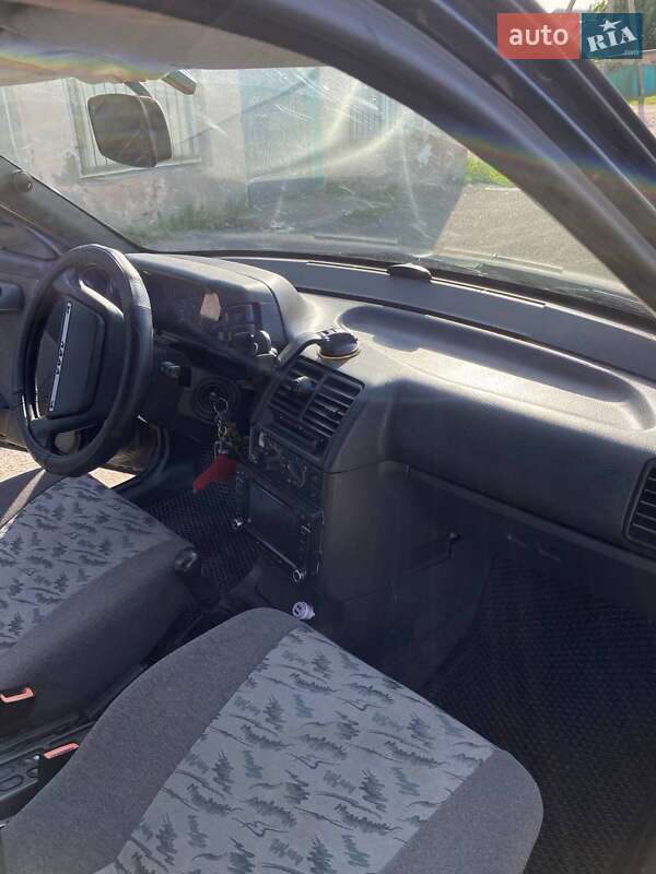 Хэтчбек ВАЗ / Lada 2112 2007 в Брусилове