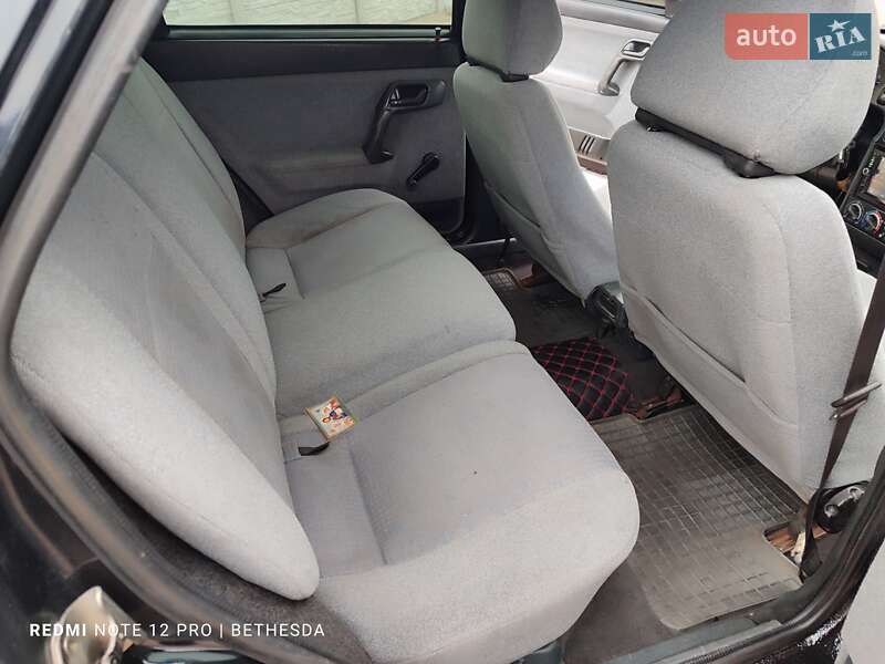 Хетчбек ВАЗ / Lada 2112 2008 в Козельщині