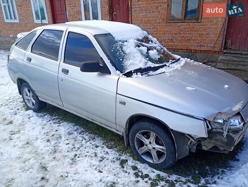 Хэтчбек ВАЗ / Lada 2112 2004 в Львове фото Хэтчбек ВАЗ / Lada 2112 2004 в Львове
