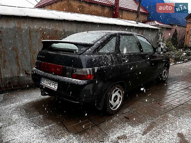 Хэтчбек ВАЗ / Lada 2112 2003 в Кривом Роге