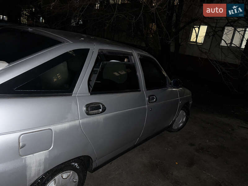 Хетчбек ВАЗ / Lada 2112 2007 в Кременчуці фото 5 Хетчбек ВАЗ / Lada 2112 2007 в Кременчуці