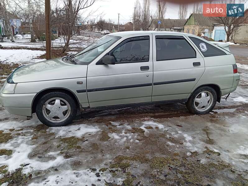 Хэтчбек ВАЗ / Lada 2112 2006 в Вознесенске