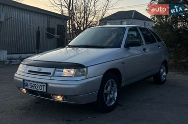 Хэтчбек ВАЗ 2112 2005 в Фастове