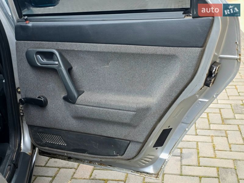 Хэтчбек ВАЗ / Lada 2112 2004 в Харькове