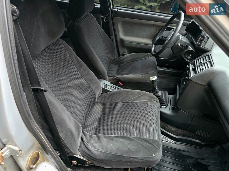 Хэтчбек ВАЗ / Lada 2112 2004 в Харькове