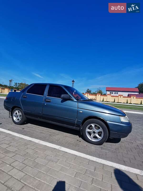 Седан ВАЗ / Lada 2113 Samara 2001 в Измаиле