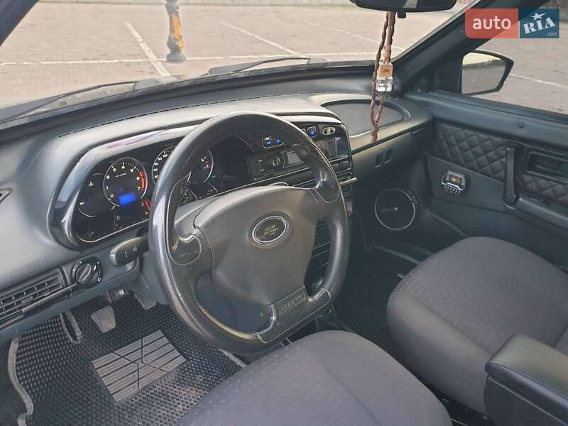 Хэтчбек ВАЗ / Lada 2113 Samara 2008 в Харькове