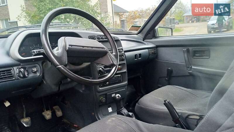 Хэтчбек ВАЗ / Lada 2113 Samara 2008 в Иршаве фото 4 Хэтчбек ВАЗ / Lada 2113 Samara 2008 в Иршаве