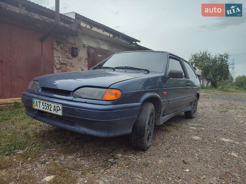 Хэтчбек ВАЗ 2113 Samara 2005 в 