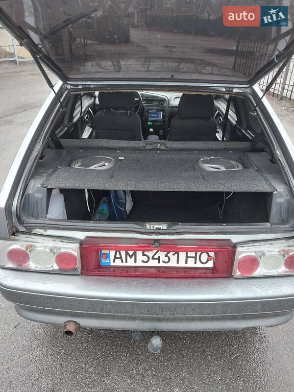 Хэтчбек ВАЗ / Lada 2113 Samara 2005 в Виннице
