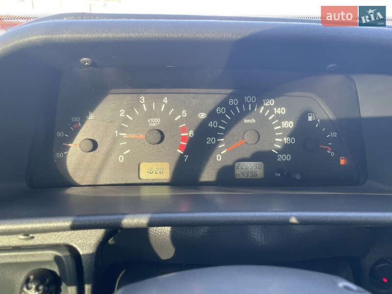 Хэтчбек ВАЗ / Lada 2113 Samara 2007 в Хмельницком