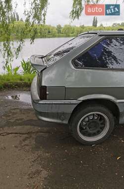 Хэтчбек ВАЗ 2113 Samara 2005 в 