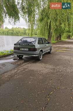 Хэтчбек ВАЗ 2113 Samara 2005 в 