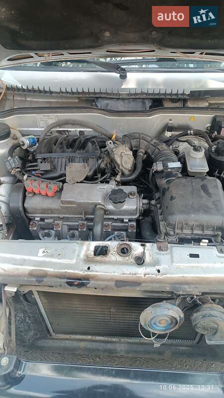 Хэтчбек ВАЗ / Lada 2113 Samara 2011 в Харькове