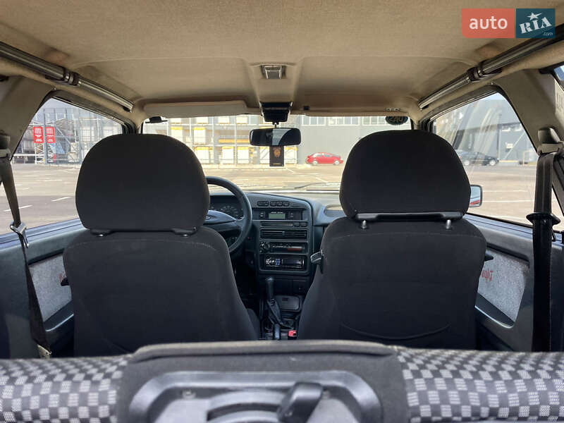 Хэтчбек ВАЗ / Lada 2113 Samara 2006 в Николаеве