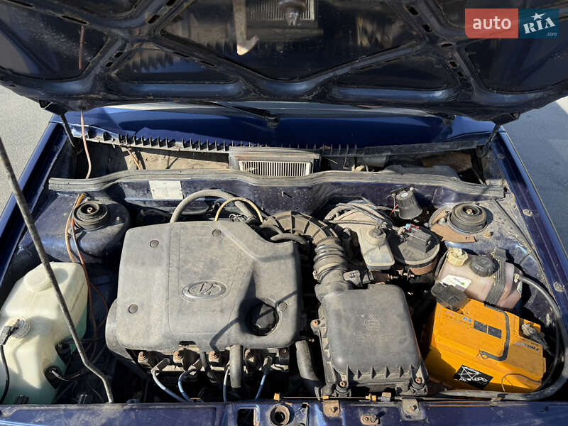 Хэтчбек ВАЗ / Lada 2113 Samara 2006 в Измаиле