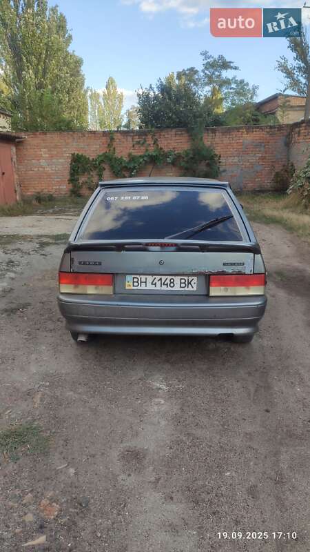 Хэтчбек ВАЗ / Lada 2113 Samara 2006 в Одессе фото 2 Хэтчбек ВАЗ / Lada 2113 Samara 2006 в Одессе