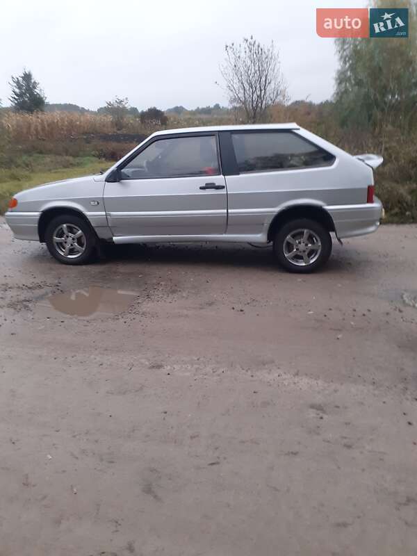 Хэтчбек ВАЗ / Lada 2113 Samara 2005 в Турбовом фото 3 Хэтчбек ВАЗ / Lada 2113 Samara 2005 в Турбовом