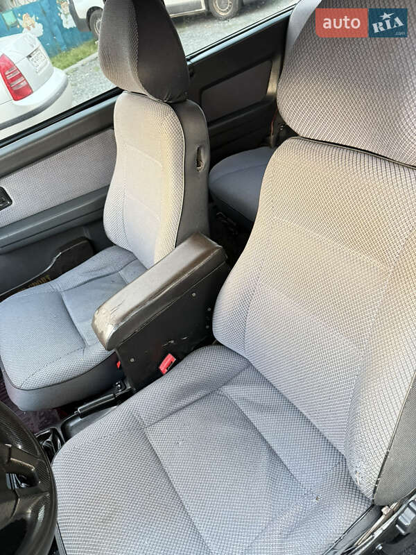 Хэтчбек ВАЗ / Lada 2113 Samara 2007 в Чернигове фото 20 Хэтчбек ВАЗ / Lada 2113 Samara 2007 в Чернигове