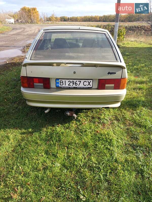 Хэтчбек ВАЗ / Lada 2113 Samara 2005 в Новом Буге