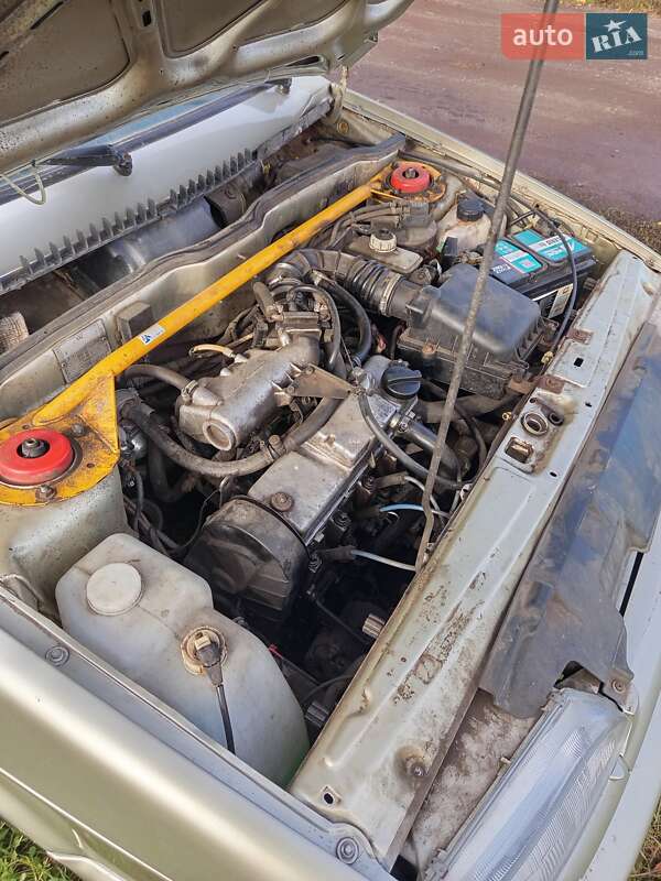 Хэтчбек ВАЗ / Lada 2113 Samara 2005 в Новом Буге