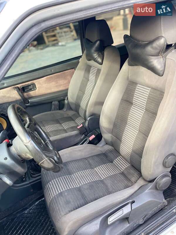 Хэтчбек ВАЗ / Lada 2113 Samara 2007 в Тернополе фото 29 Хэтчбек ВАЗ / Lada 2113 Samara 2007 в Тернополе