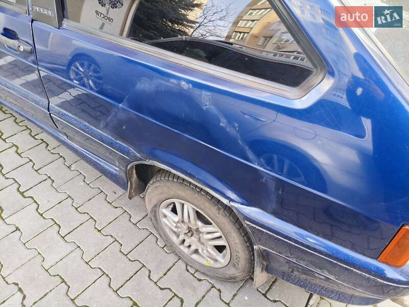 Хэтчбек ВАЗ / Lada 2113 Samara 2005 в Житомире