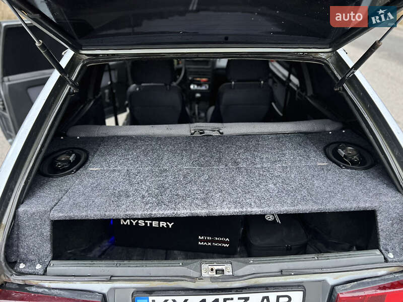 Хэтчбек ВАЗ / Lada 2113 Samara 2012 в Харькове