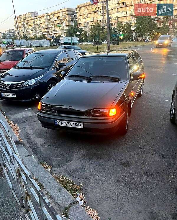 Хэтчбек ВАЗ / Lada 2113 Samara 2006 в Киеве фото 2 Хэтчбек ВАЗ / Lada 2113 Samara 2006 в Киеве