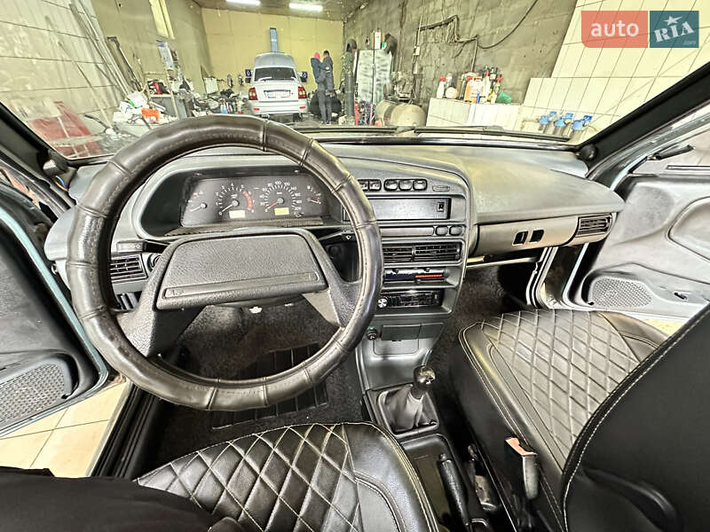 Хетчбек ВАЗ / Lada 2113 Samara 2009 в Магдалинівці