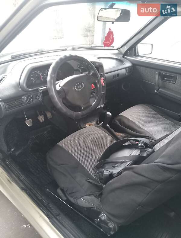 Хетчбек ВАЗ / Lada 2113 Samara 2005 в Мукачевому