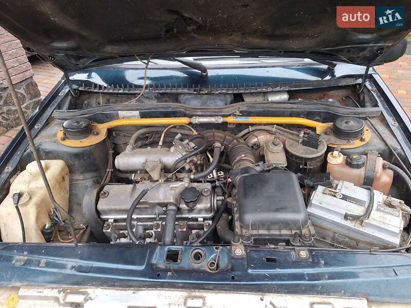 Хэтчбек ВАЗ / Lada 2113 Samara 2006 в Черкассах