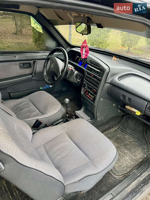 Хэтчбек ВАЗ / Lada 2113 Samara 2008 в Тростянце