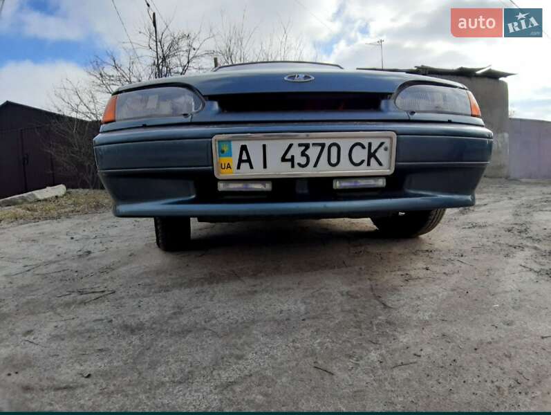 Хэтчбек ВАЗ / Lada 2114 Samara 2008 в Киеве